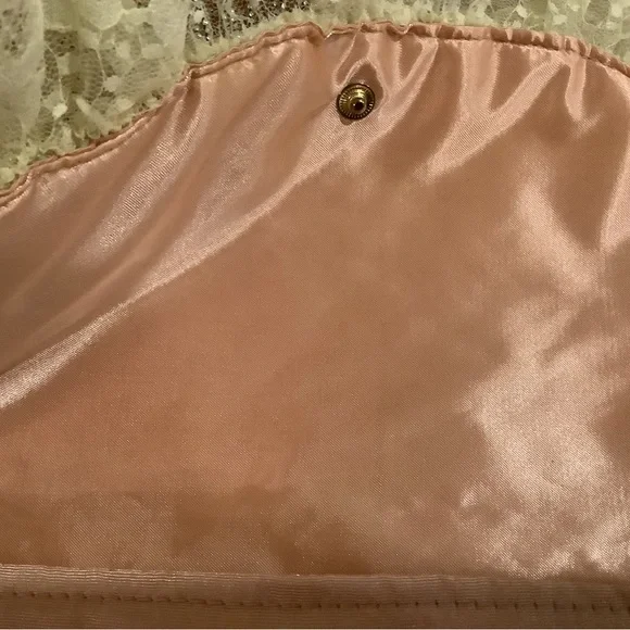 Beautiful vintage New without tags lingerie holder